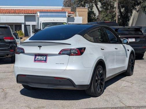 2023 Tesla Model Y Long Range