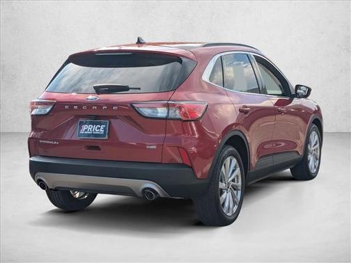 2022 Ford Escape Titanium Hybrid