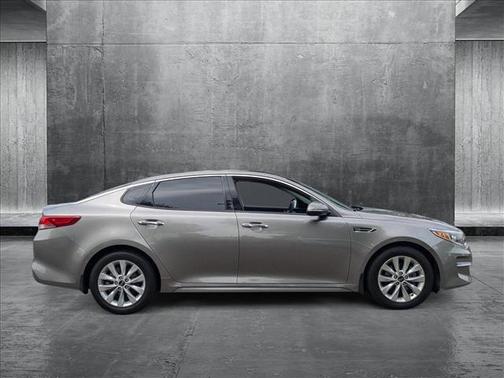 2018 Kia Optima EX