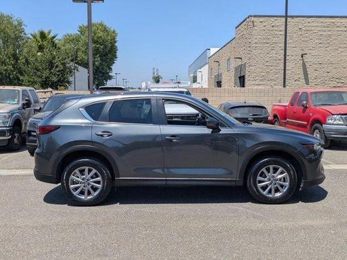 2022 Mazda CX-5 2.5 S Preferred Package