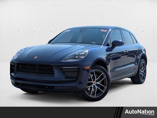 2022 Porsche Macan Base