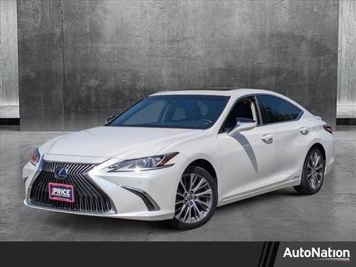 2021 Lexus ES 300h