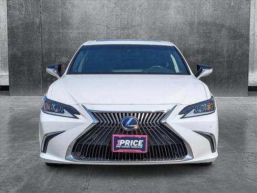 2021 Lexus ES 300h