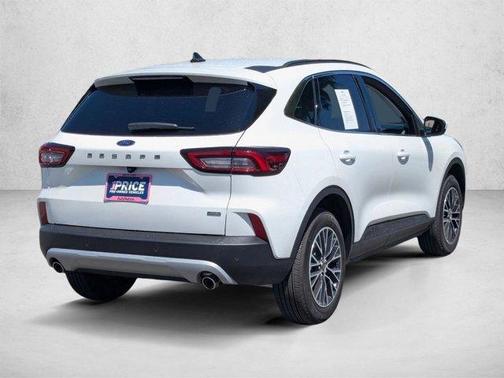 Star White 2025 Ford Escape PHEV