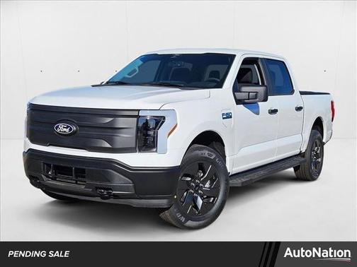 2025 Ford F-150 Lightning Pro