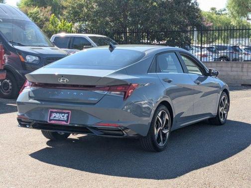 2023 Hyundai ELANTRA Limited