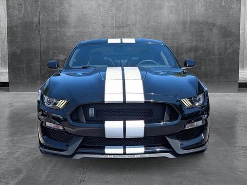 2019 Ford Shelby GT350 Base