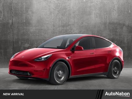 2024 Tesla Model Y Long Range