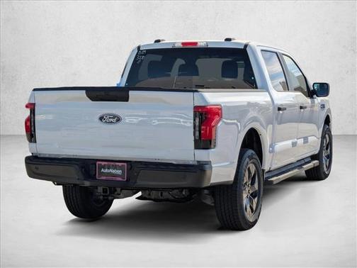 2025 Ford F-150 Lightning Pro