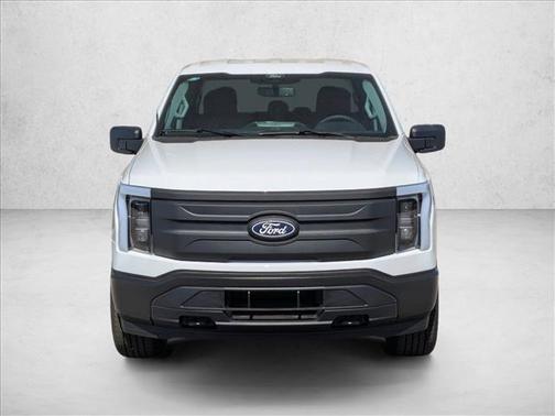 2025 Ford F-150 Lightning Pro