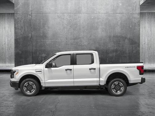 2025 Ford F-150 Lightning Pro
