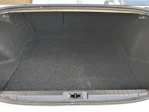 Crystal White Pearl 2015 Subaru Legacy 3.6R Limited