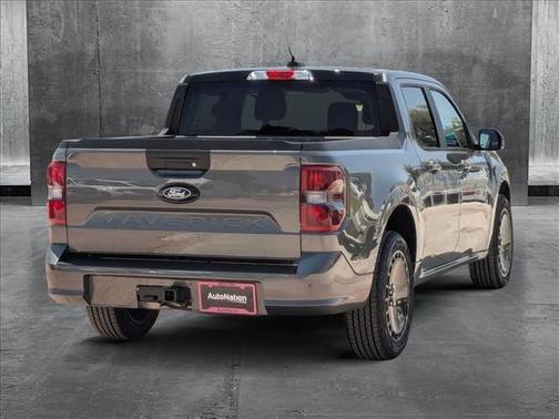 2025 Ford Maverick Lobo Standard