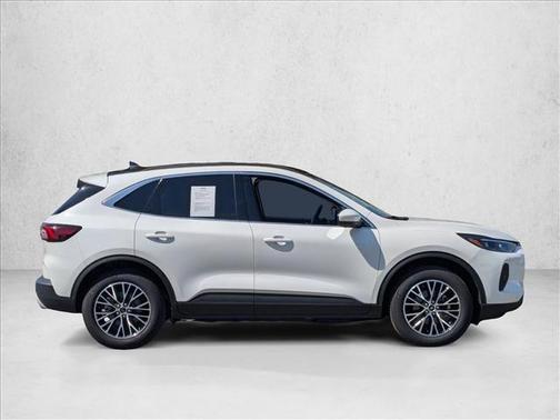 Star White 2025 Ford Escape PHEV