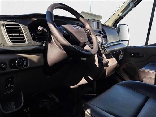 2025 Ford Transit-250 148 WB Medium Roof Cargo
