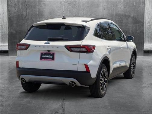 2025 Ford Escape PHEV