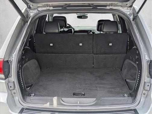 Sting Gray Clearcoat 2020 Jeep Grand Cherokee Altitude