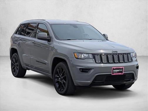 Sting Gray Clearcoat 2020 Jeep Grand Cherokee Altitude