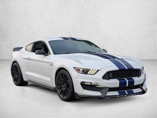 2016 Ford Shelby GT350 Base
