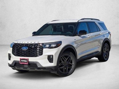Star White 2026 Ford Explorer ST-Line