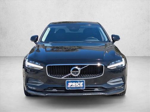 Black 2018 Volvo S90 T5 Momentum