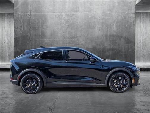 2024 Ford Mustang Mach-E Select