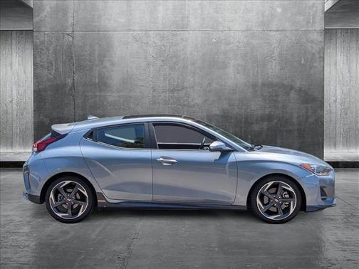2019 Hyundai Veloster Turbo