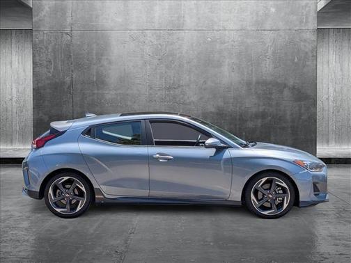 2019 Hyundai Veloster Turbo