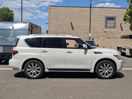 2014 INFINITI QX80 Base