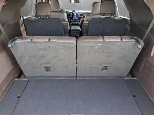 2022 Ford Explorer King Ranch
