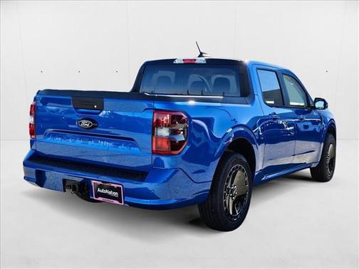 2025 Ford Maverick Lobo Standard