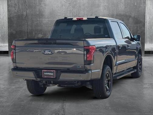 2025 Ford F-150 Lightning XLT