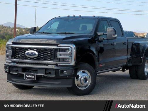 Agate Black Metallic 2026 Ford F-350 Platinum