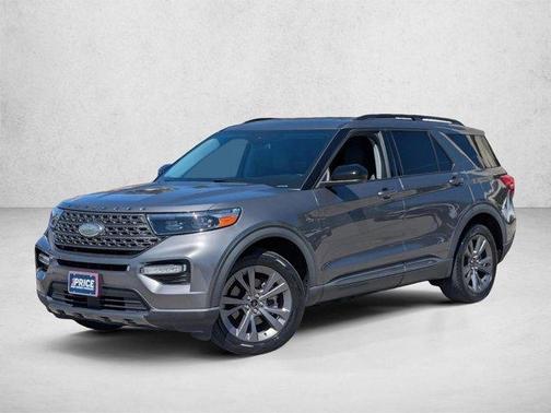 Carbonized Gray Metallic 2022 Ford Explorer XLT