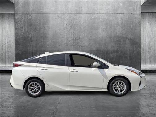 2016 Toyota Prius Two