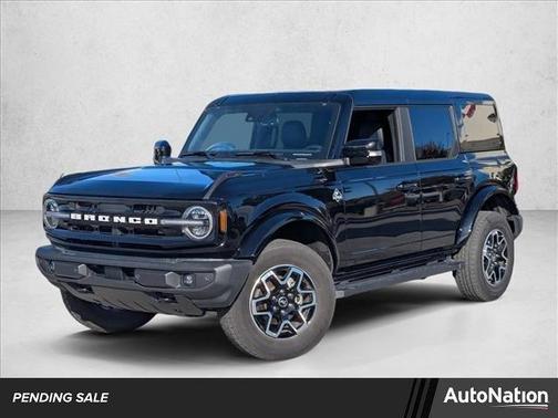 2024 Ford Bronco Outer Banks