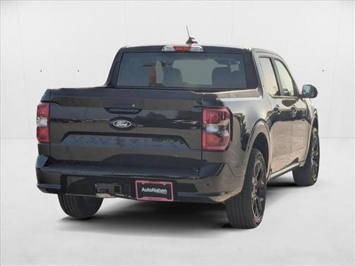 2025 Ford Maverick Lobo Standard
