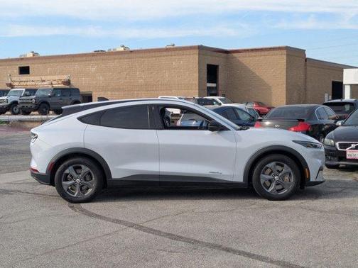 2023 Ford Mustang Mach-E Select