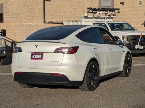 2023 Tesla Model Y Performance