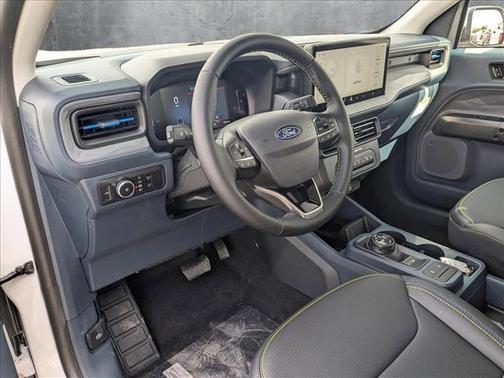 2025 Ford Maverick Lobo Standard