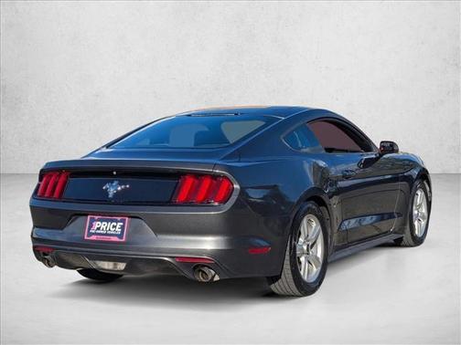 2017 Ford Mustang V6