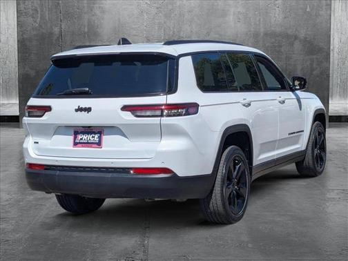 2022 Jeep Grand Cherokee L Laredo