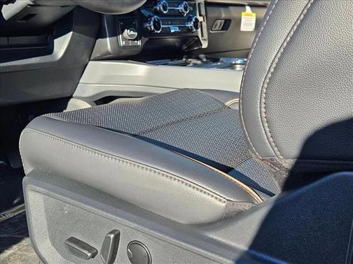 2025 Ford F-350 Lariat Super Duty