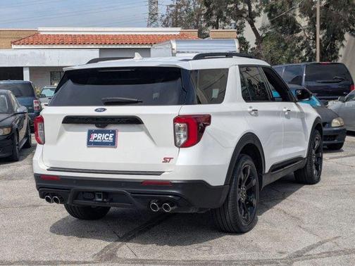 Star White 2023 Ford Explorer ST
