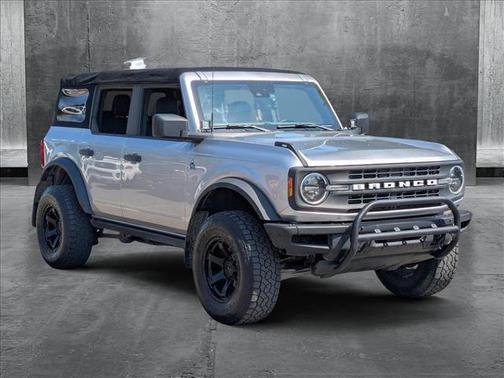 2022 Ford Bronco Black Diamond
