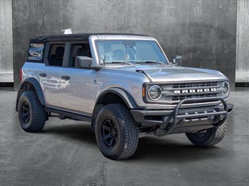 2022 Ford Bronco Black Diamond