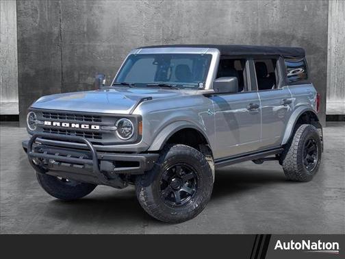 2022 Ford Bronco Black Diamond