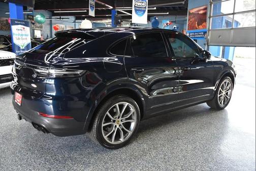 Blue 2020 Porsche Cayenne S