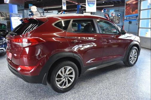 2016 Hyundai TUCSON SE