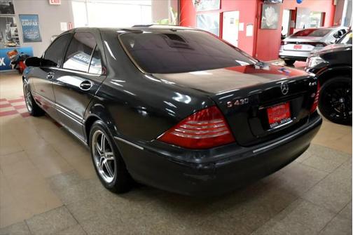 2004 Mercedes-Benz S-Class 4MATIC